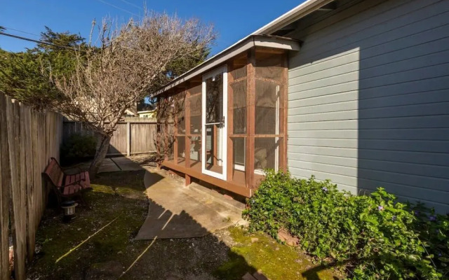 @ Marbella Lane - Buckingham Place Laundry + P