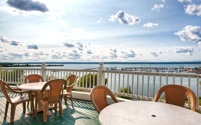 Best Western The Hotel Chequamegon