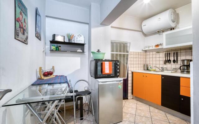 Athens metro apartment