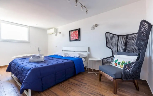 Viewsuvio Terrace at Historical Center