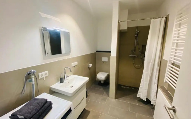 2702 - Strandwiese 16