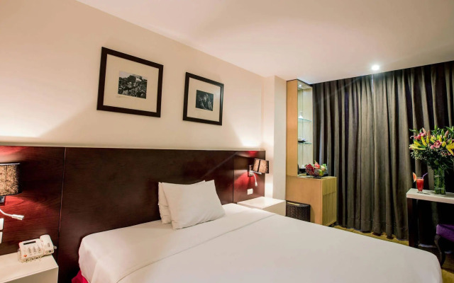 Yen Hotel