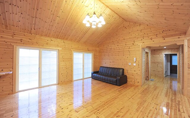 Jejudaeseong Rest Village Pension