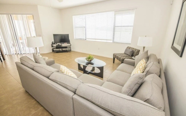 Modern Providence Vacation Home 5 Bedroom Home by Redawning