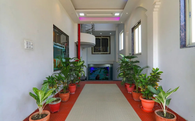 Hotel Moti Mahal by OYO Rooms