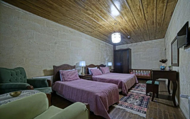 Samistal Lodge