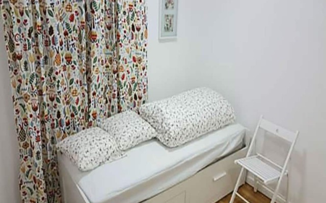 Mc Yolo Apartamento Museo Reina I