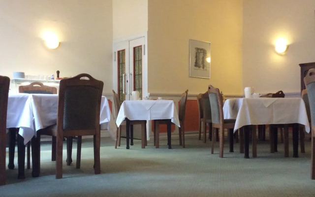 Schloss Hotel Benrath