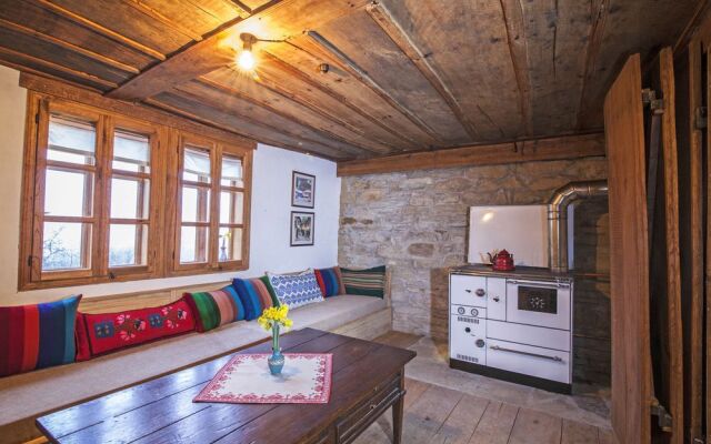 Karashka - Vacation Home