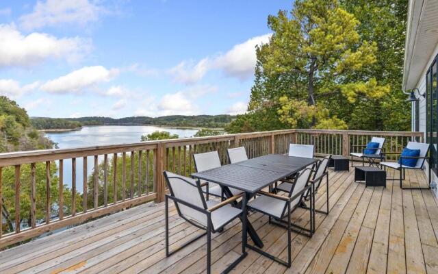 The Dogwood · 5br - the Dogwood *New* Spring Discounts, on Lake