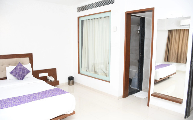 Hotel Pushpak Resort