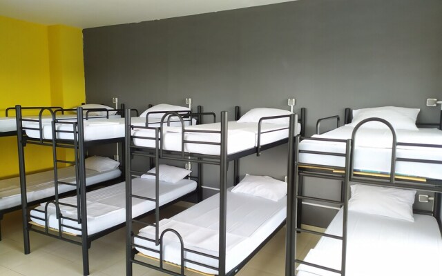 Footprints Backpacker