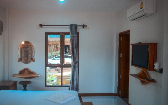 Bann Saiyok Homestays