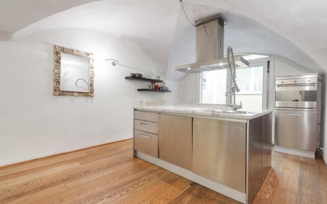 Pontevecchio Luxury Suite AMAZING LOCATION! hosted by Sweetstay