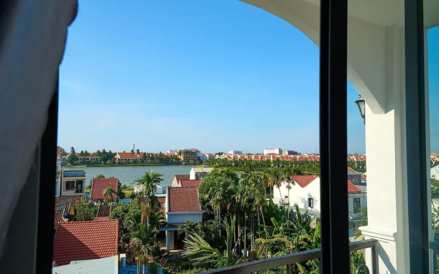 Legend Oasis Boutique Hoi An Hotel