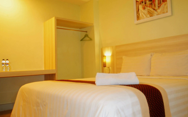 Sky Hotel Jogja
