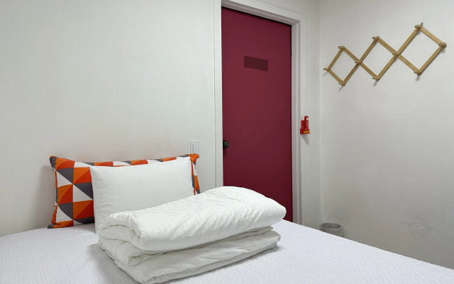 Slow Citi Guesthouse - Hostel