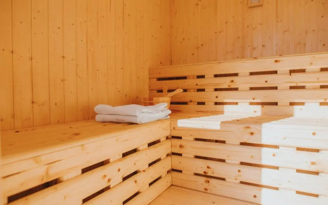 Complex turistic Han Pescaresc