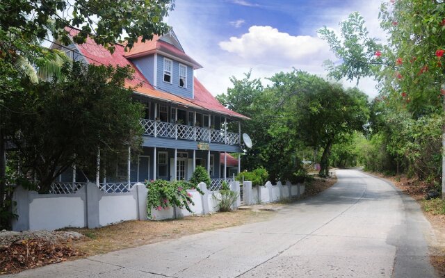 Coconut Paradise Lodge