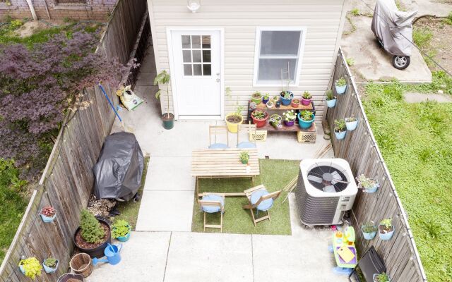 Amazing DC Home with Rooftop Deck