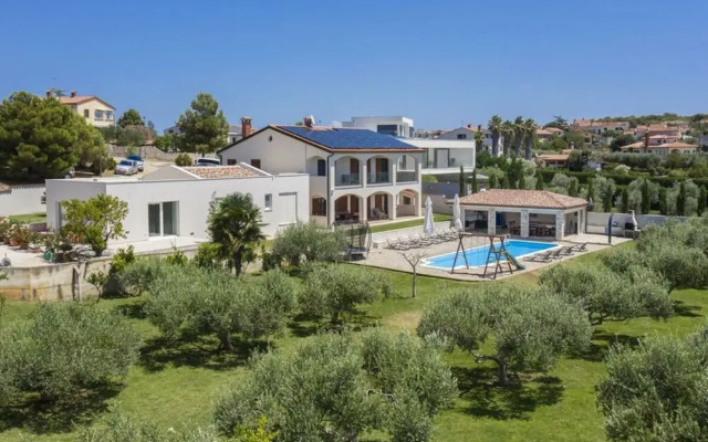 Villa Zuccon Comfortable Holiday Residence