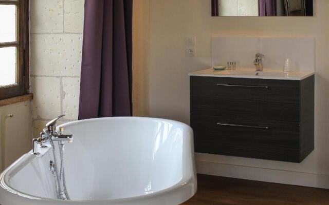 Château-monastère de La Corroirie