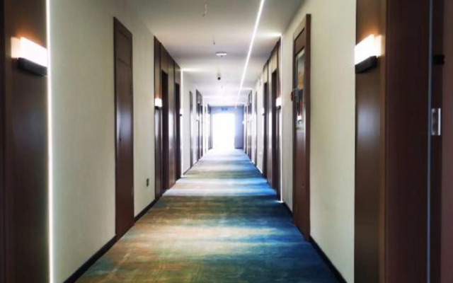 Xin Da Xin Hotel