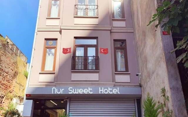 Nur Suite Hotel