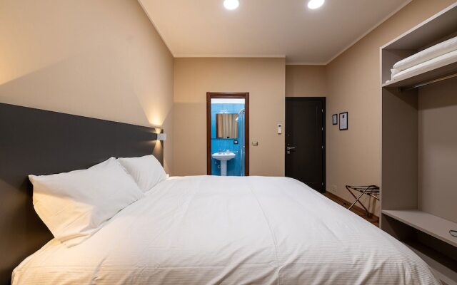 Torino Station Relais