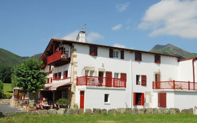 Hôtel Pikassaria