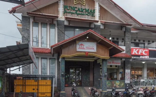 RedDoorz Syariah @ Cipanas