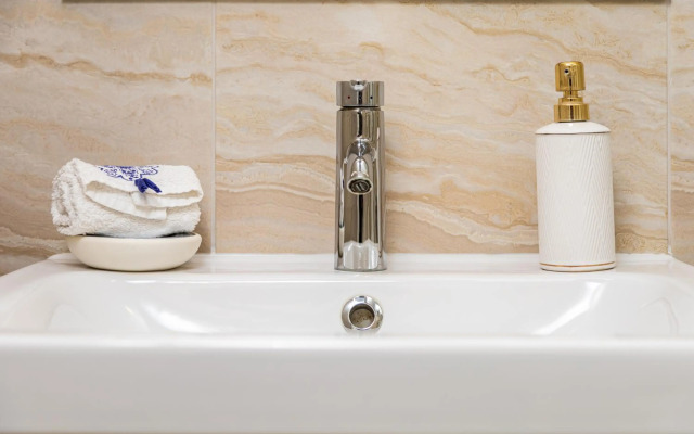 Luxury Central Apartment