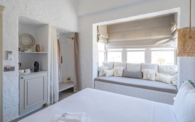 Voger Alacati Silence