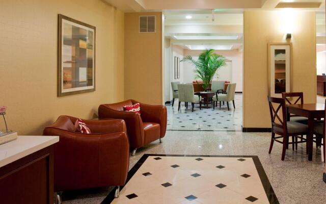 Holiday Inn Express Los Angeles Airport Hawthorne, an IHG Hotel