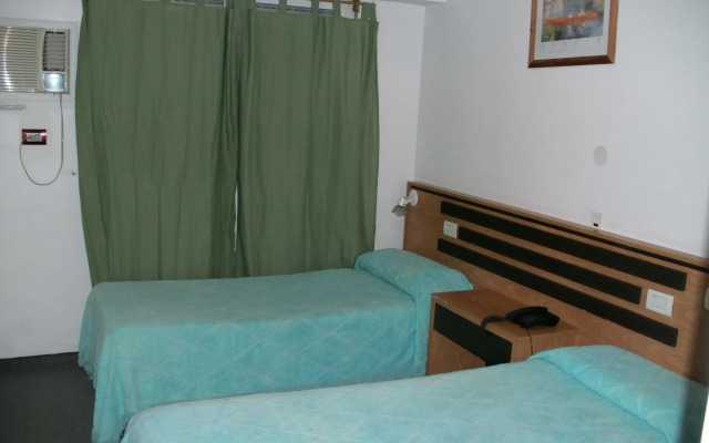 Hotel Paname