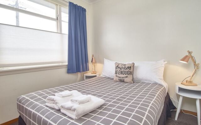 Merino Villa 1 - Christchurch Holiday Homes