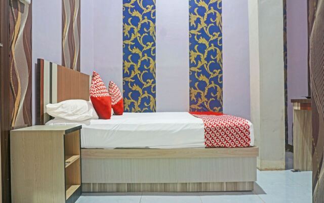 Collection O 91488 Hotel Lingkarsut Jeneponto Near Patung kuda, Jeneponto