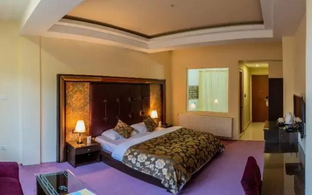 Hotel D Meadows Ladakh