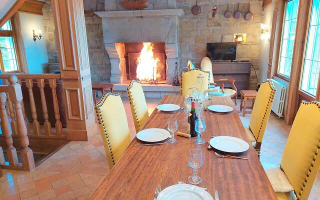 Breton granite stone house with fantastic sea views