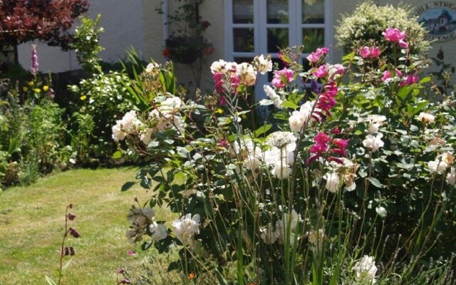 Millstream Cottage Bed & Breakfast