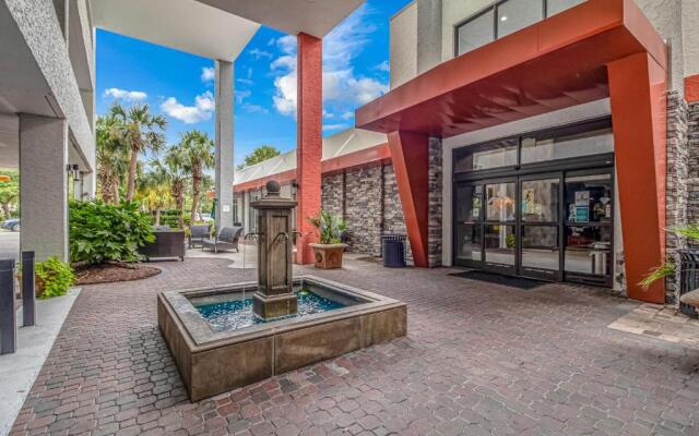 Oceanfront Suite Grande Cayman 124