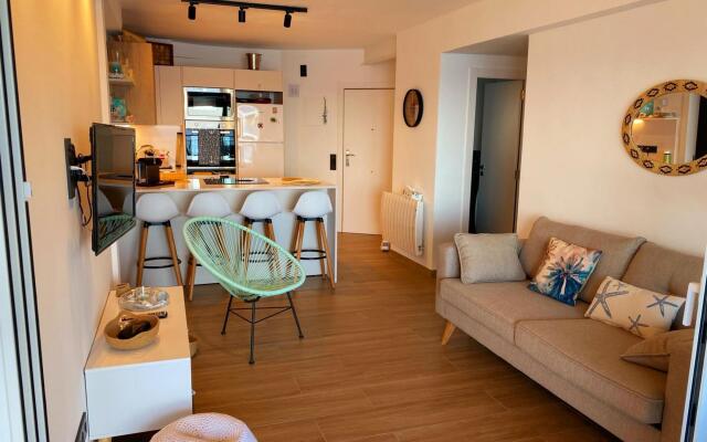 Cozy Flat Over The Beach