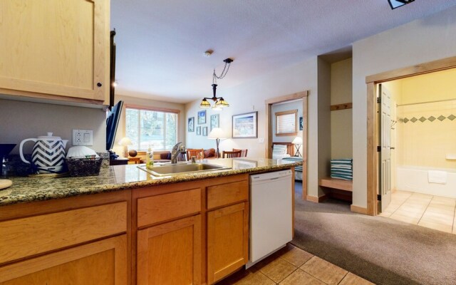 Sunstone #320 2 Bedroom Condo by RedAwning