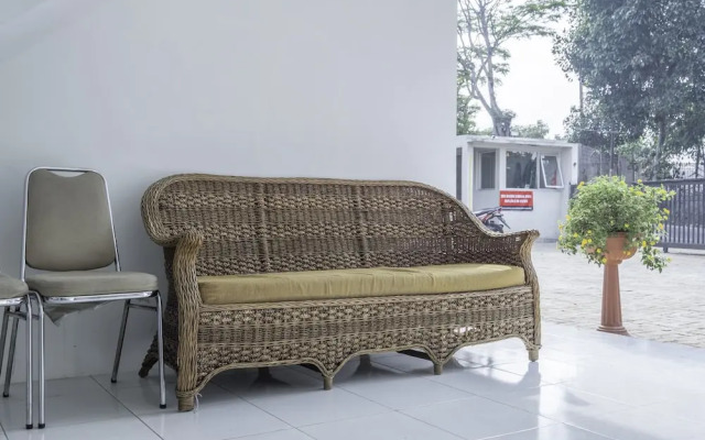 Rossan Villa 4 Hotel near Pasar Lembang RedPartner