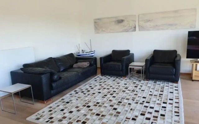 Apartment With 3 Bedrooms in Oostduinkerke
