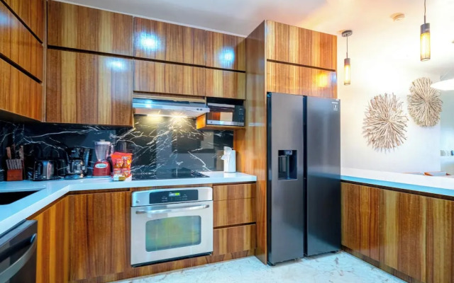 Beachfront 3 BR - At El Faro Surf 405