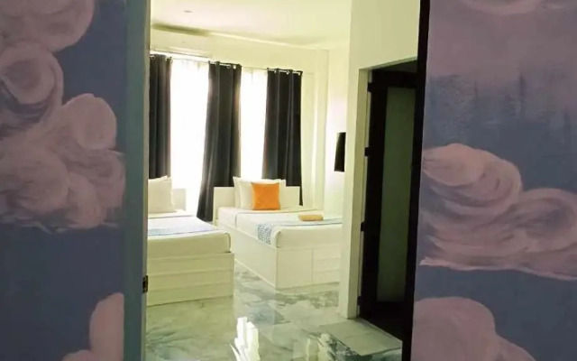 The ApplePeach House