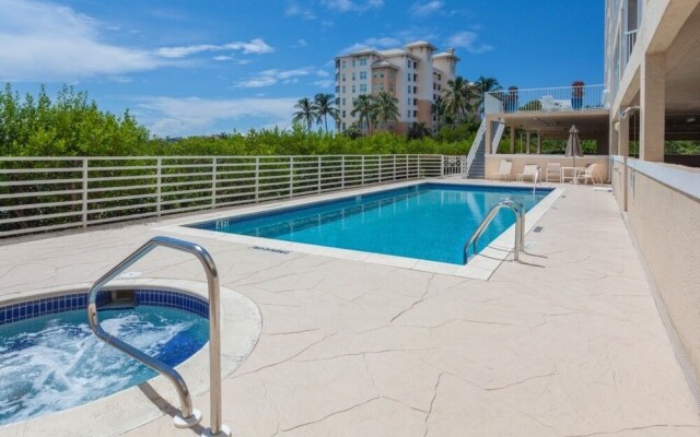 Hickory Bay West 407 - MO