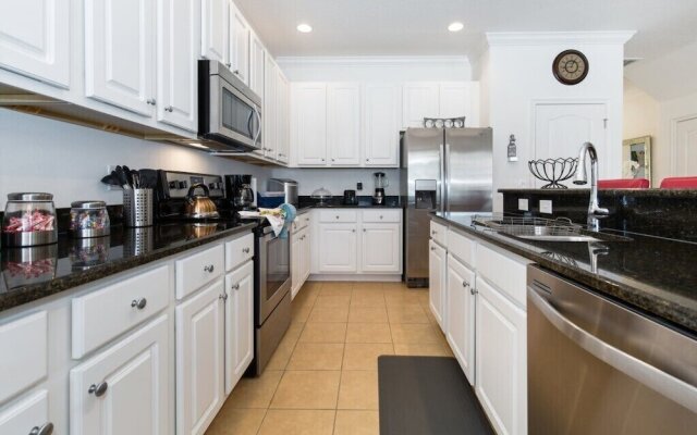 Veranda Palms IHR 1004