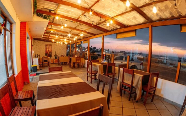 Los Esteros Hostal